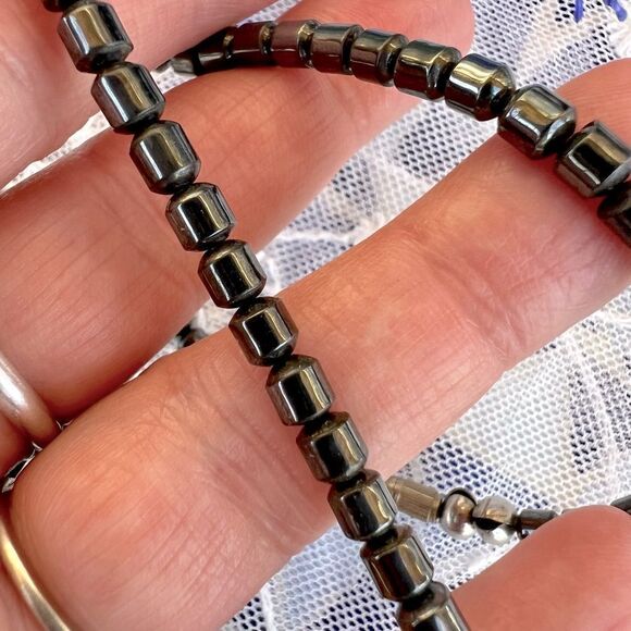 Vintage Hematite Necklace 18” - Picture 7 of 8